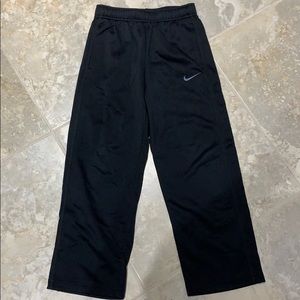 Nike dri fit sweatpants